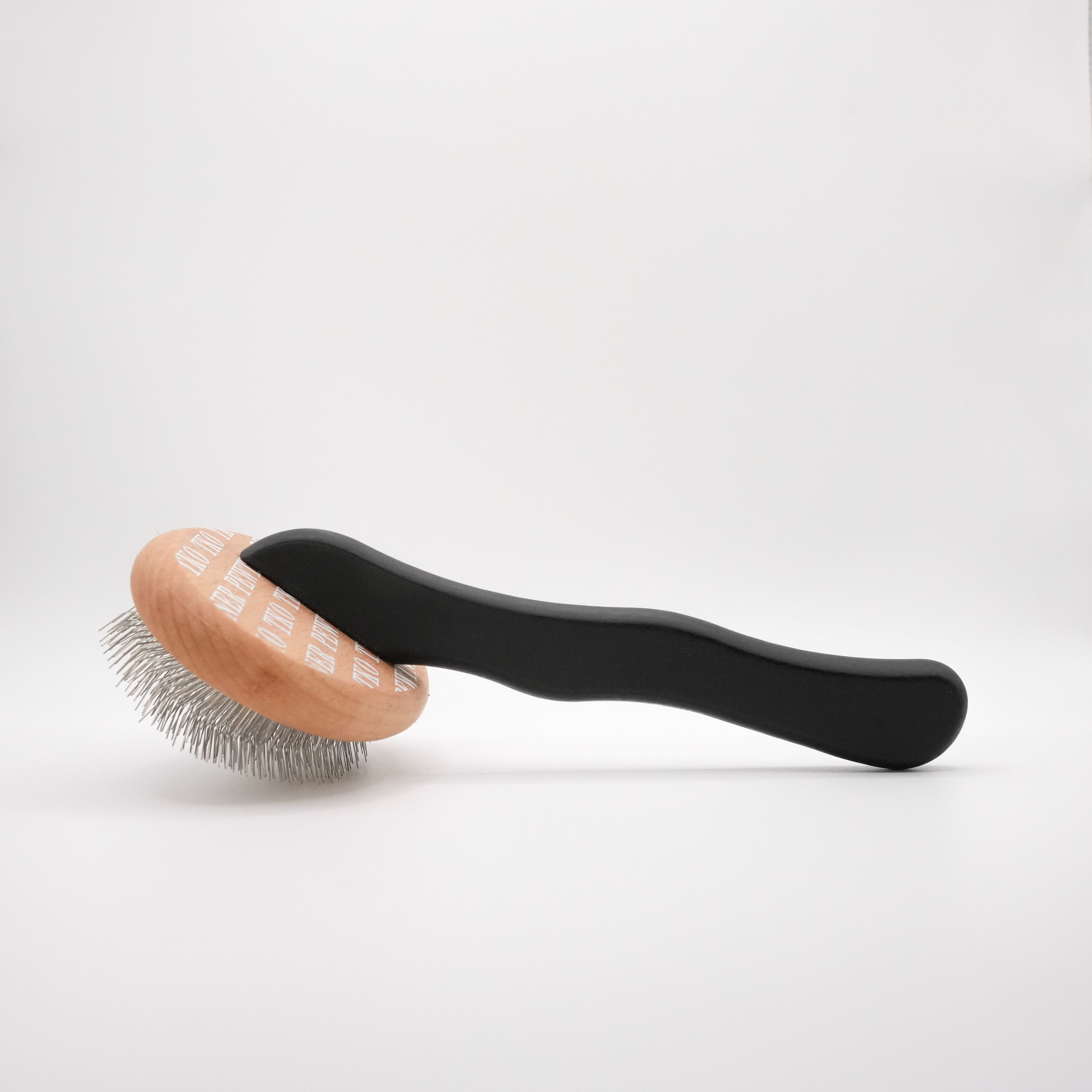 The Pewtner Puff & Fluff Brush