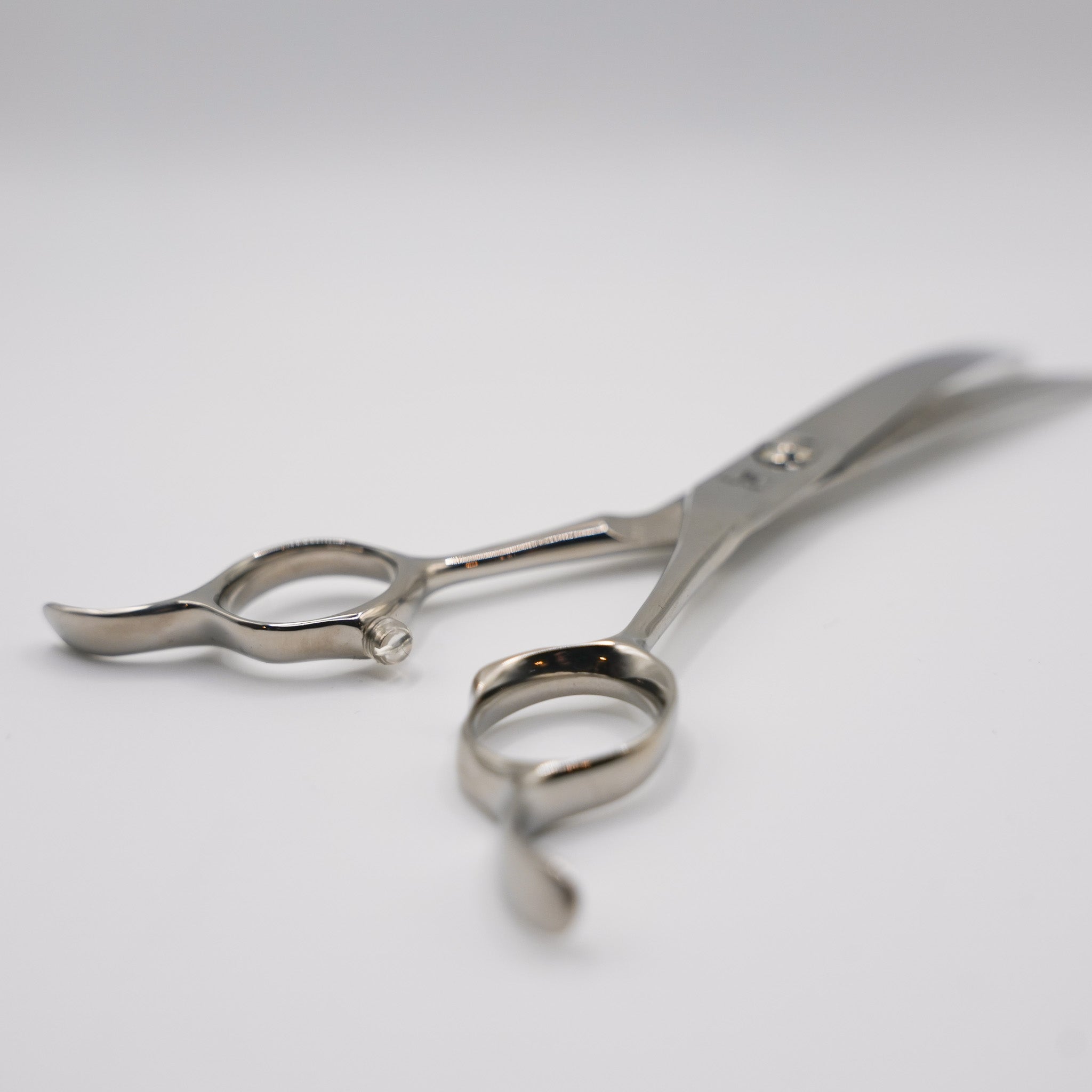 Pewtner Celestial Curves 7.5" - Pewtner Grooming Supplies