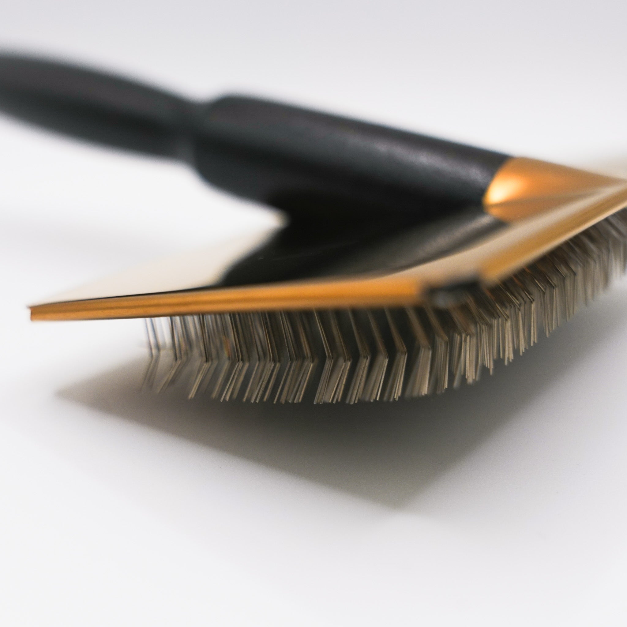 Pewtner Lustré Brush – Large - Pewtner Grooming Supplies