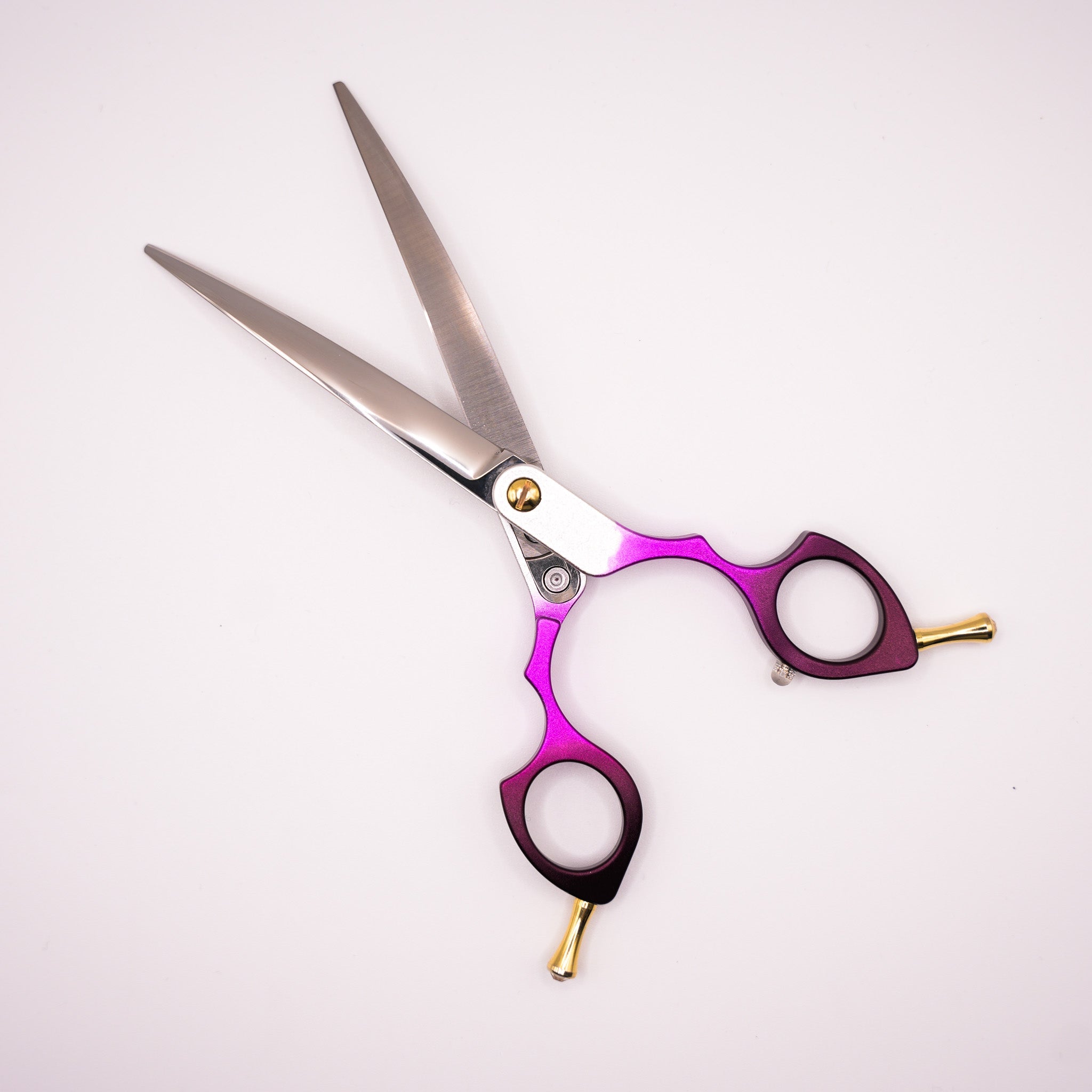 Pewtner SoraCurves 6.5" – Precision in Motion - Pewtner Grooming Supplies