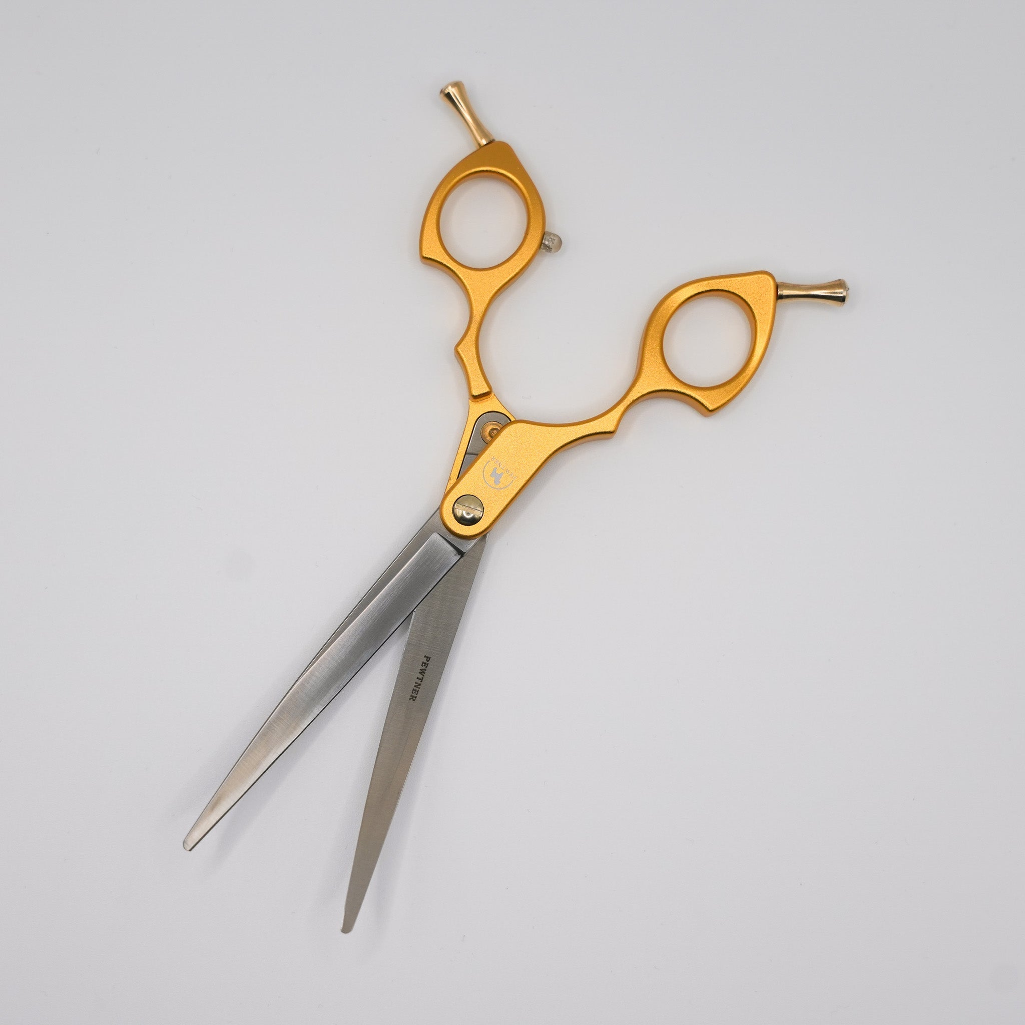 Pewtner SoraCurves 6.5" – Precision in Motion - Pewtner Grooming Supplies