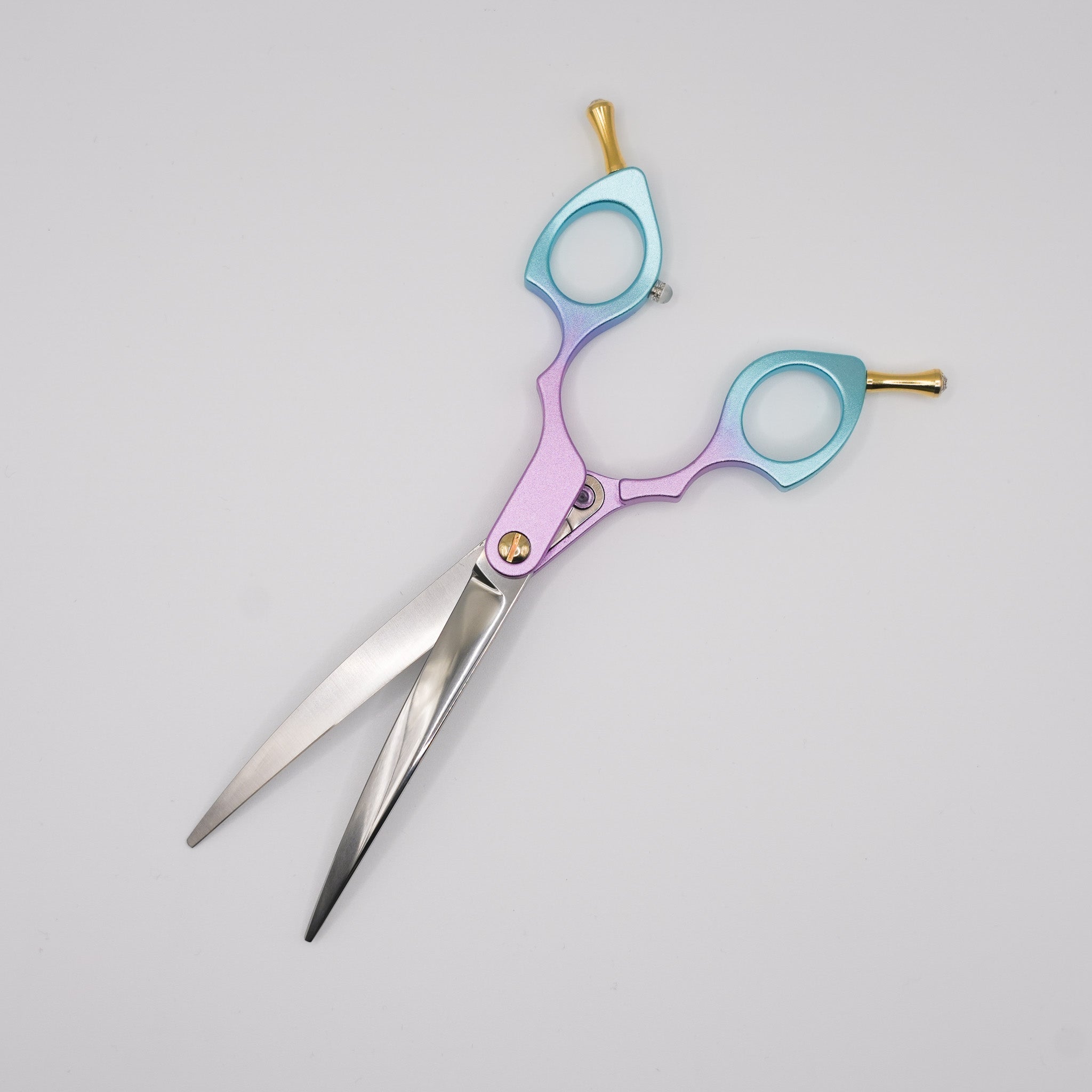 Pewtner SoraCurves 6.5" – Precision in Motion - Pewtner Grooming Supplies