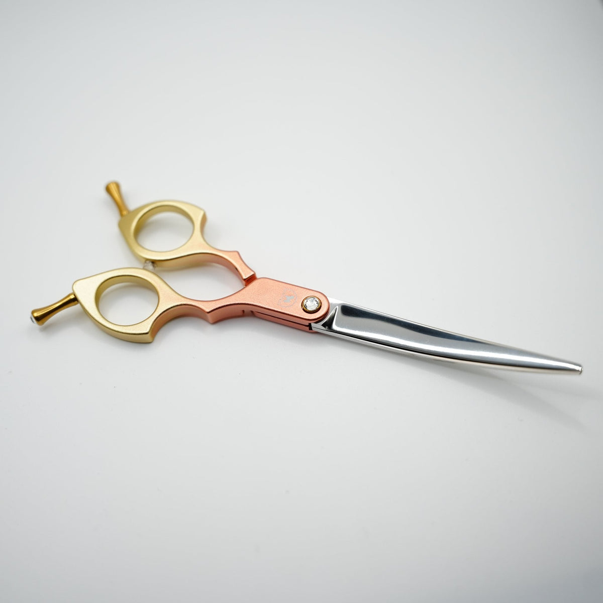 Pewtner SoraCurves 6.5" – Precision in Motion - Pewtner Grooming Supplies