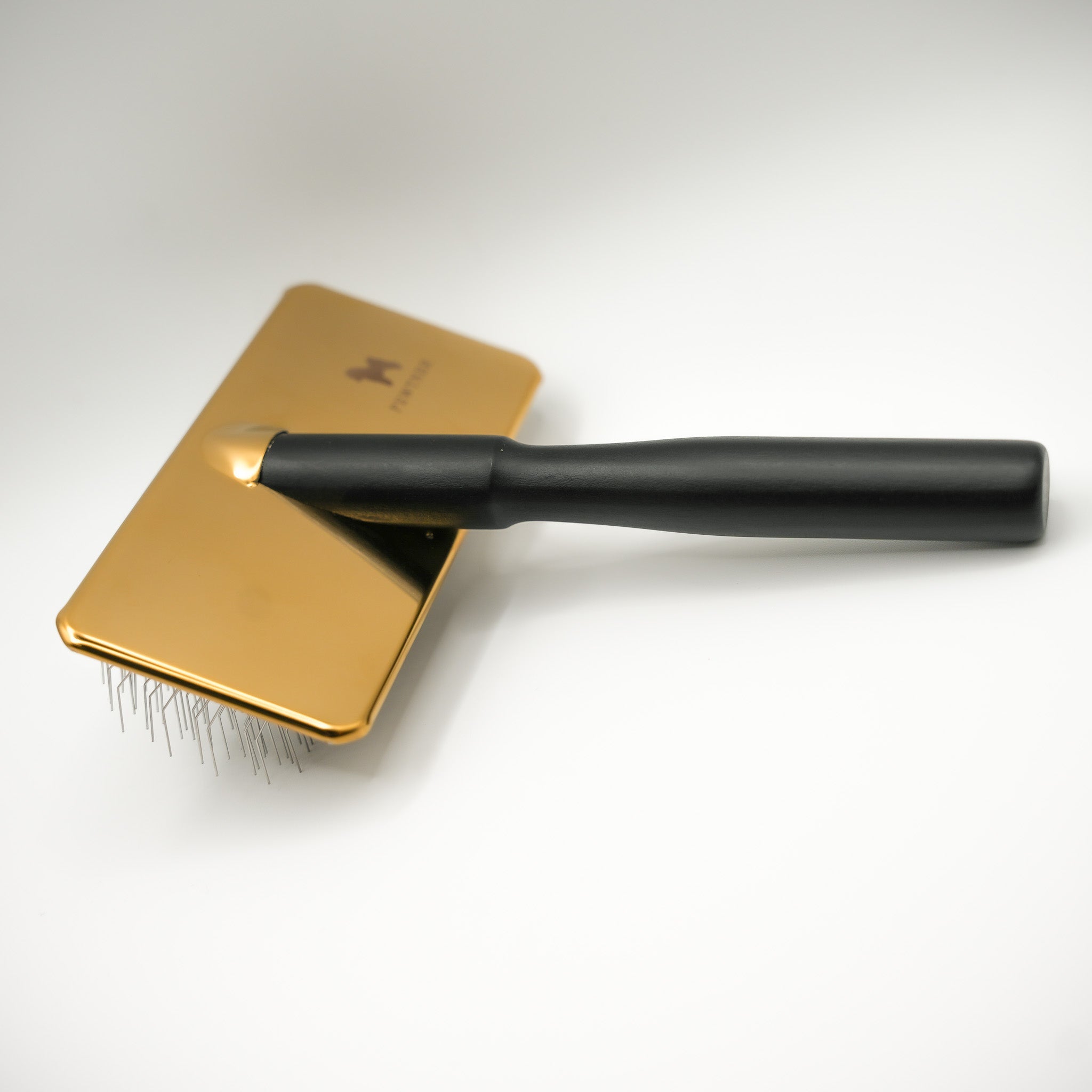 The Pewtboss - Pewtner Grooming Supplies